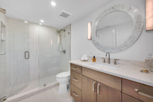 Guest Suite Bath