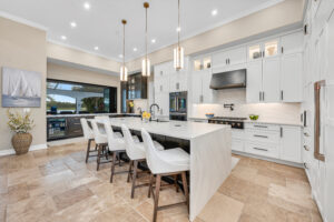 Breakfast Bar - Kitchen - Windows Open